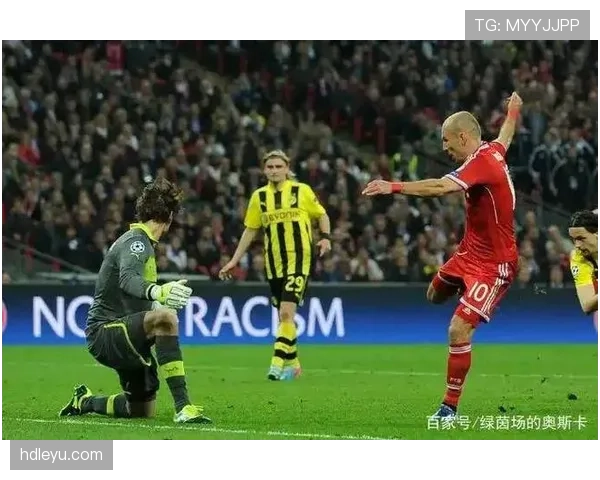 那不勒斯中路渗透战术奏效,助球队力克强敌迎关键胜利 那不勒斯中路渗透战术奏效,助球队力克强敌迎关键胜利