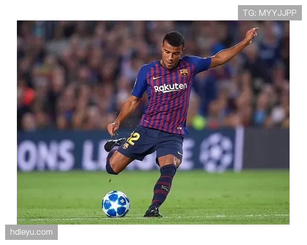 拉菲尼亚身披巴萨11号球衣状态回暖，期待为球队带来更多辉煌时刻